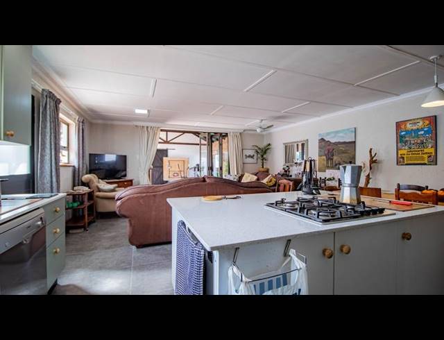 3 BEDROOM HOUSE FOR SALE IN KENSINGTON